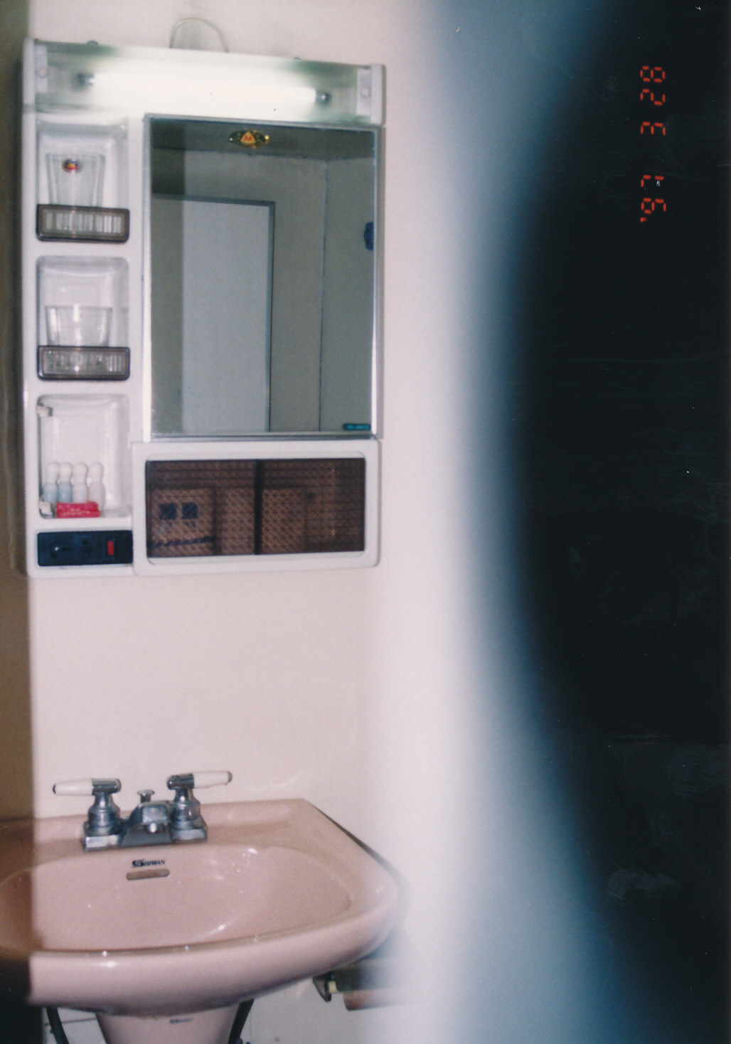 万津号の洗面所