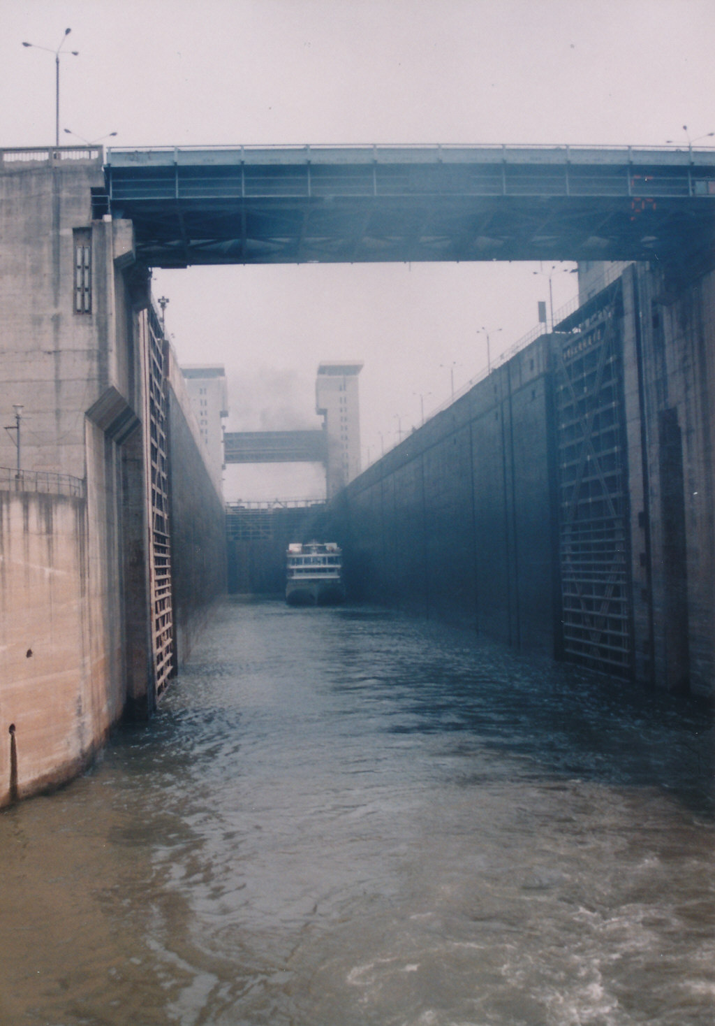 葛洲覇堰の闸门